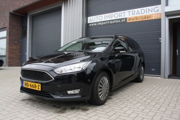 Ford Focus 1.0 Ecoboost uit 2015 importeren uit Duitsland
