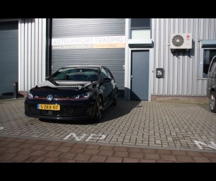 Volkswagen Golf VII GTI