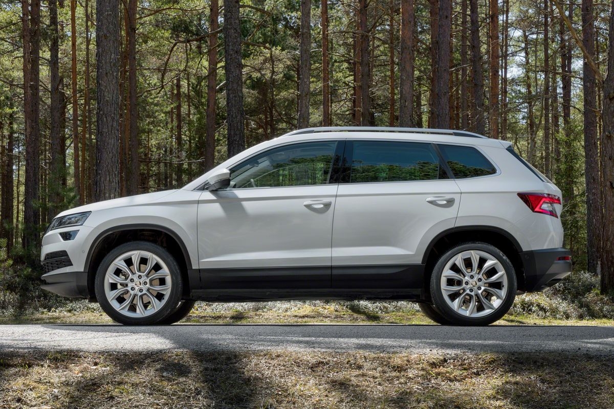 Wk 04 Skoda Karoq Opzij