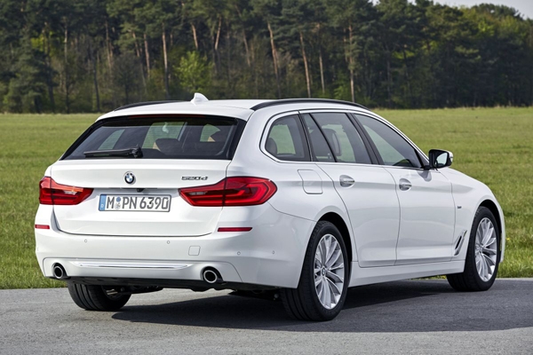 Wk 36 BMW 5 Touring Achter 1