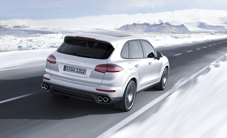 Porche Cayenne Turbo S Achter