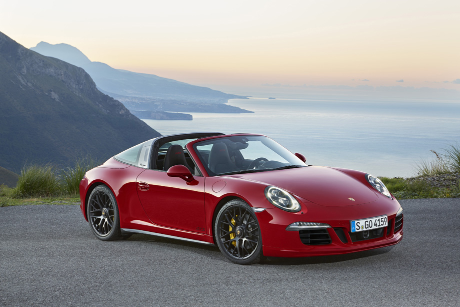 Porsche 911 Targa 4 Gts Voor